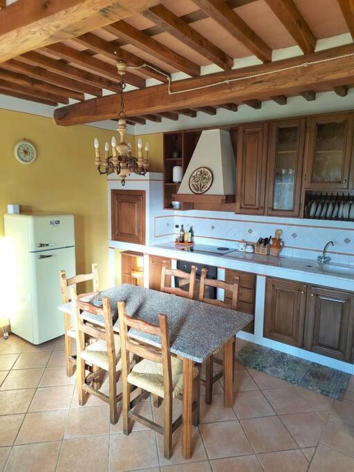 Donnola: Casa Rosmarino * Fucecchio